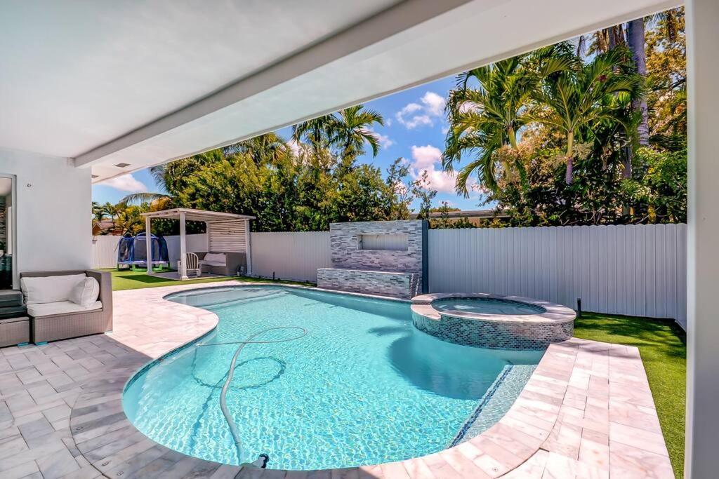 Miami Luxury House W Heated Pool & Jacuzzi别墅 外观 照片
